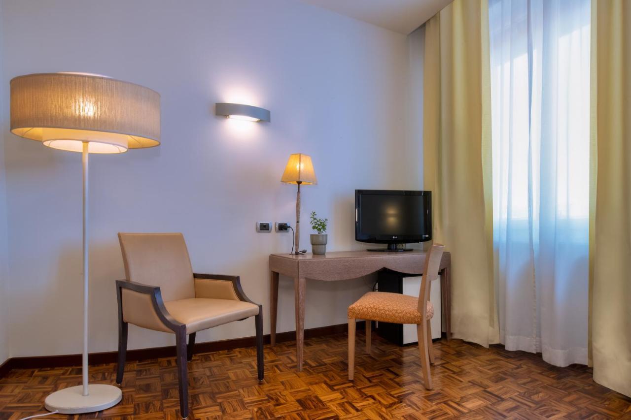 Park Hotel Mondovì Zewnętrze zdjęcie